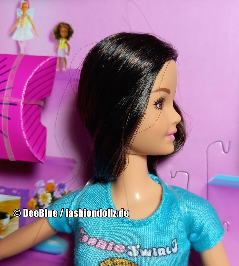 2020 Cookie Swirl C Barbie Playset #GLJ38                  