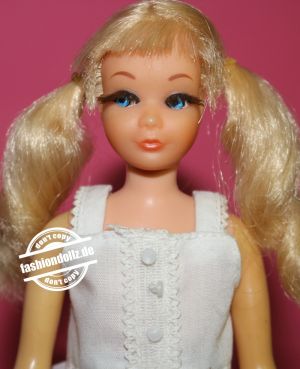 1969 TNT Sausage Curls Skipper, blonde #1105