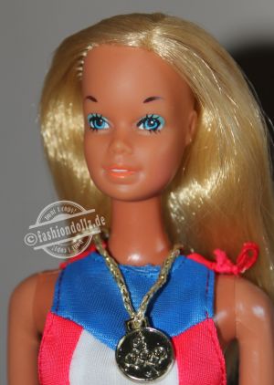 1975 Gold Medal Barbie #7233
