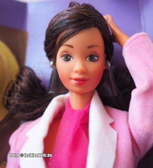 1985 Day-to-Night / City Barbie, Hispanic  #7944