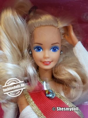 1990 United States Committee for Unicef Barbie  #1920
