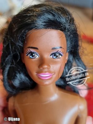 1991 Fashion Play Barbie AA #5953