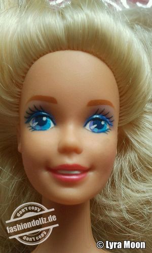 1994 Style Barbie, #10805 Europe