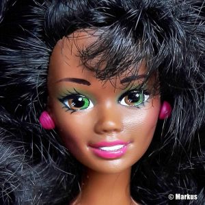 1995 Ruffle Fun Barbie AA #12434