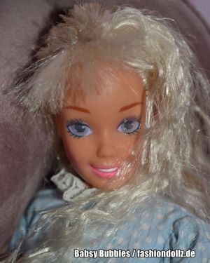 1995 Slumber Party / Schlaf Gut Barbie #12696