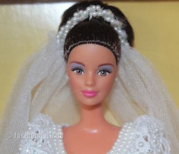 1997 Wedding Barbie, Philippines #48410-9991