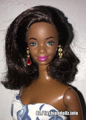 1999 Easter Treats Barbie AA #23954