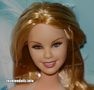 2003 LeAnn Rimes Barbie #G8886
