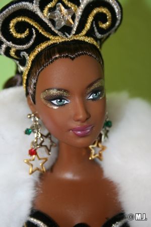 2006 Holiday Barbie by Bob Mackie #J0950, AA