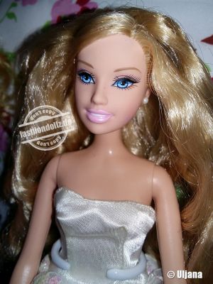 2007 Every Girls Dream... Bride Barbie  #K8583