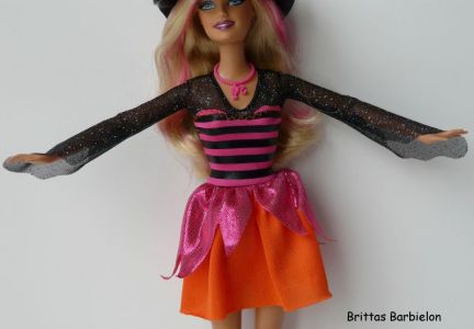 2011 Halloween Party Barbie Bild #02