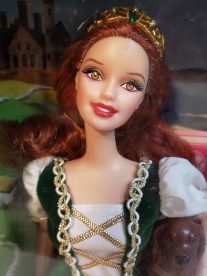 2011 DOTW Ireland Barbie #W3440