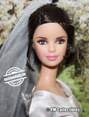 2012 The Twilight Saga Breaking Dawn I Bella Bride Barbie #T7653