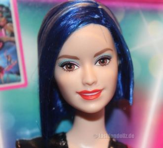 2015 Barbie in Rock N’ Royals -     Zia  CKB62