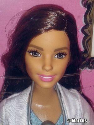 2016 Barbie Careers - Pediatrician / Kinderärztin DKJ12
