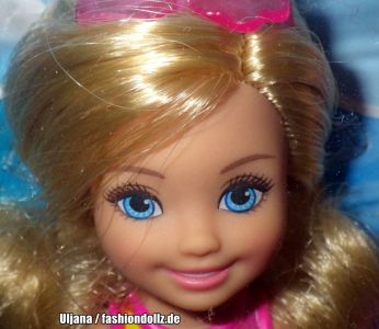 2017 Barbie: Dolphin Magic - Chelsea & Puppy FCJ28