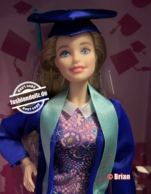 2018 Graduation Day Barbie #FJH66