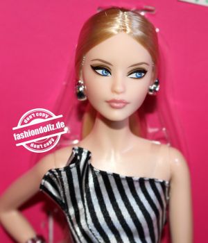 2018 PFDF - Striking in Stripes Barbie, blonde #FJH83