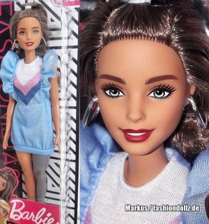 2019 Fashionistas #121 Barbie   FXL54