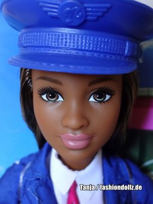 2019  You can be anything - Pilot Barbie AA GFX25