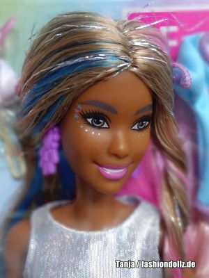 2020 Fantasy Hair Barbie AA GHN05