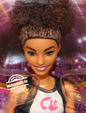 2020 You can be anything - Boxer Barbie #GJL64
