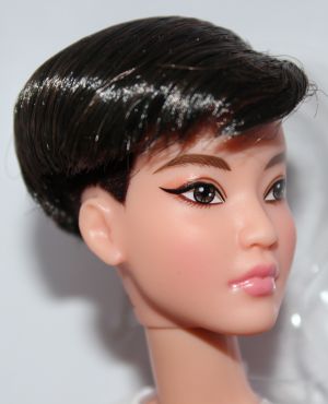 2021 Barbie Looks GXB29, Model # 3