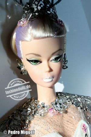 2021 Celebrian The Silver Queen Barbie, Convention doll