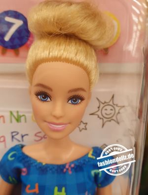 2021 You can be anything - Teacher Barbie #HCN19 