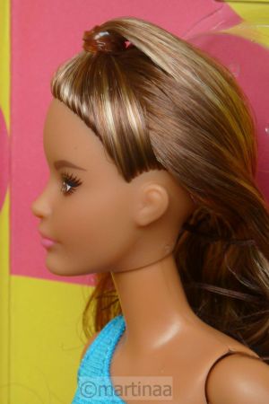 2023 Barbie Looks Model #15 HJW82