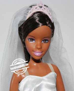 2007 Every girl's dream... Bride Barbie AA K8583