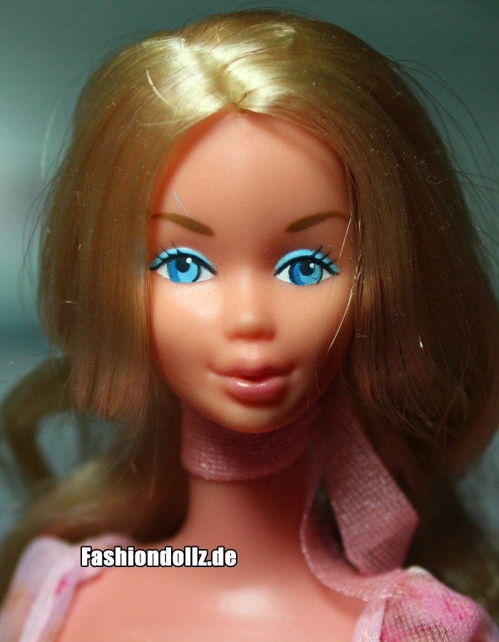 1979 Kissing Barbie #2597