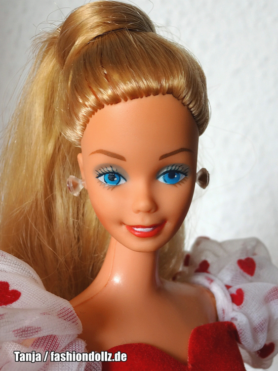 1984 Loving You / Herzchen Barbie #7072 Taiwan