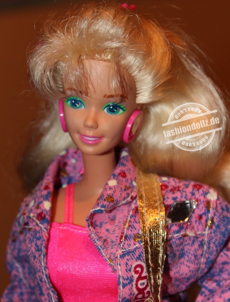 1990 Barbie and the Beat / Disco Barbie #2751