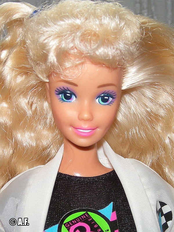 1991 Friendship / Freundschafts Barbie #2080