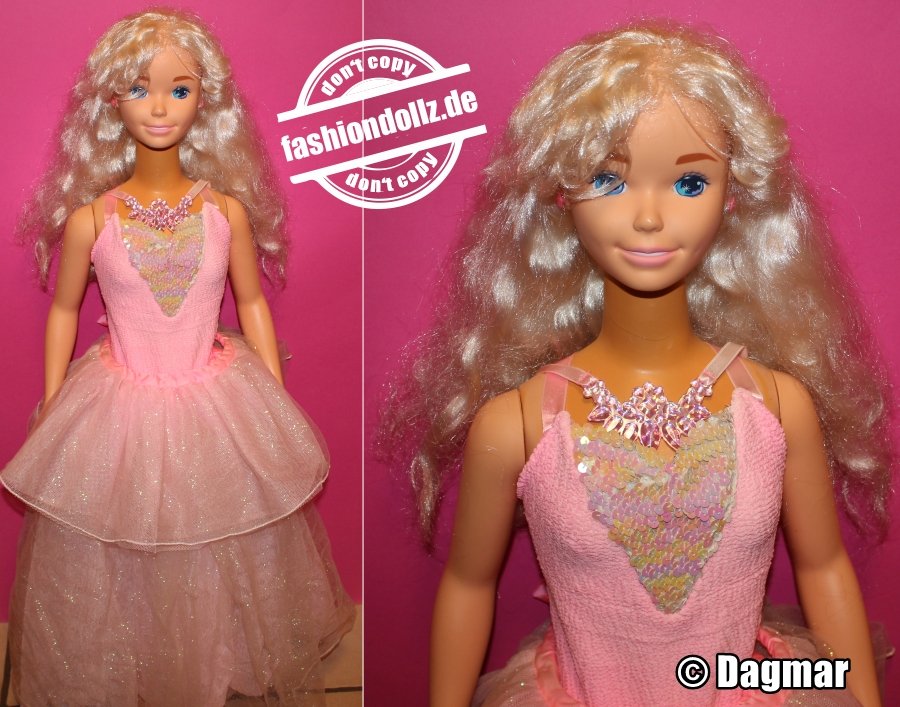 1993 Barbie My Size - 3 Falulous Looks #2517