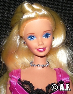 1996 City Style Barbie #17237 Special Edition