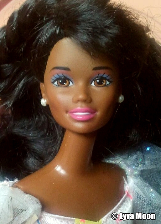 1997-happy-birthday-barbie-aa-15999-fashiondollz-info
