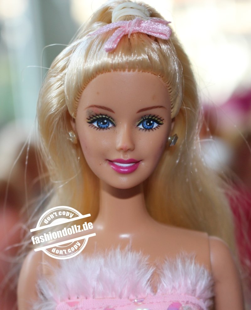 2000 Glam 'n Groom Barbie & Afghane Lacey #27271
