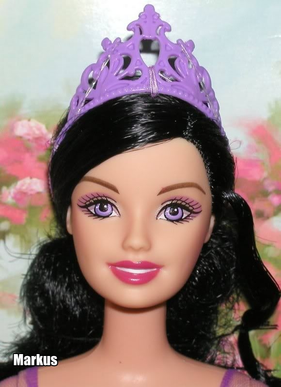 2005 Princess Collection - Barbie as Ballerina Snow White G8427