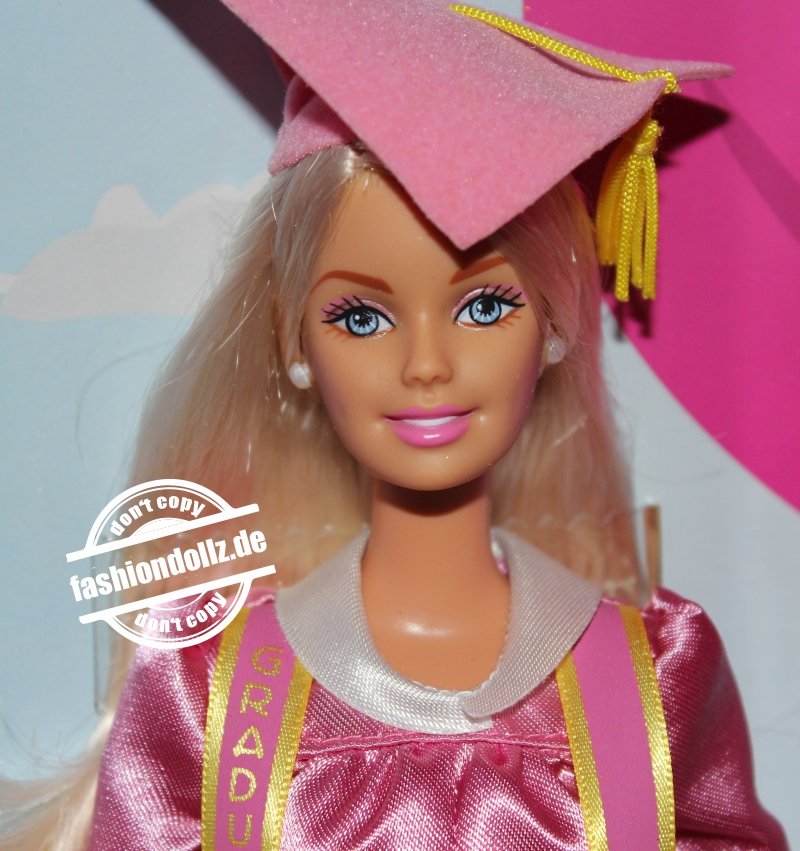2004 My Graduation Barbie #C4482