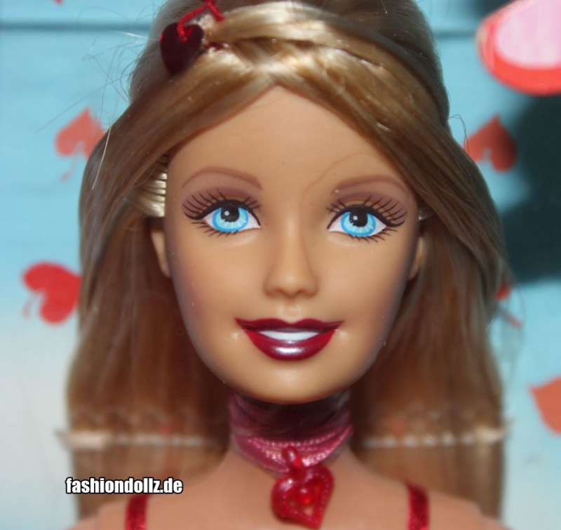 2005 With Love Valentine Barbie H8254