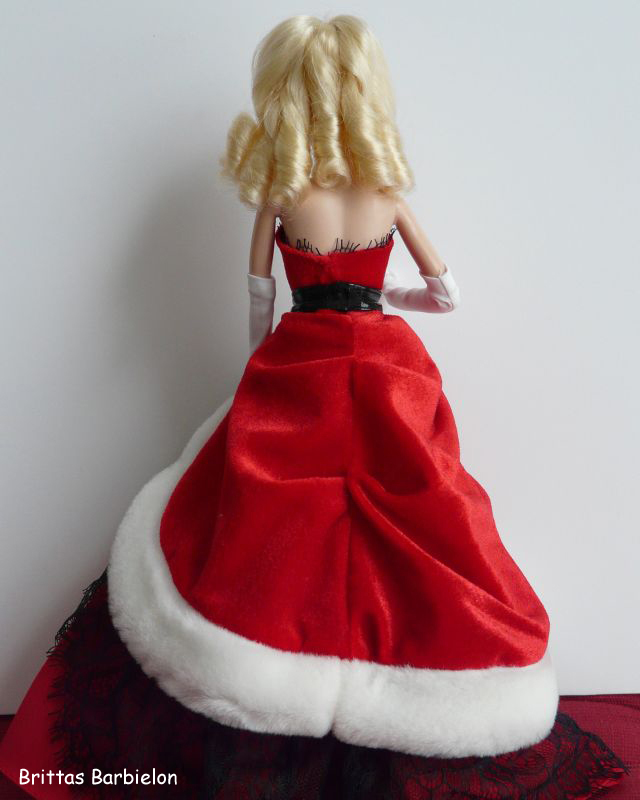 2007 Holiday Barbie K7958
