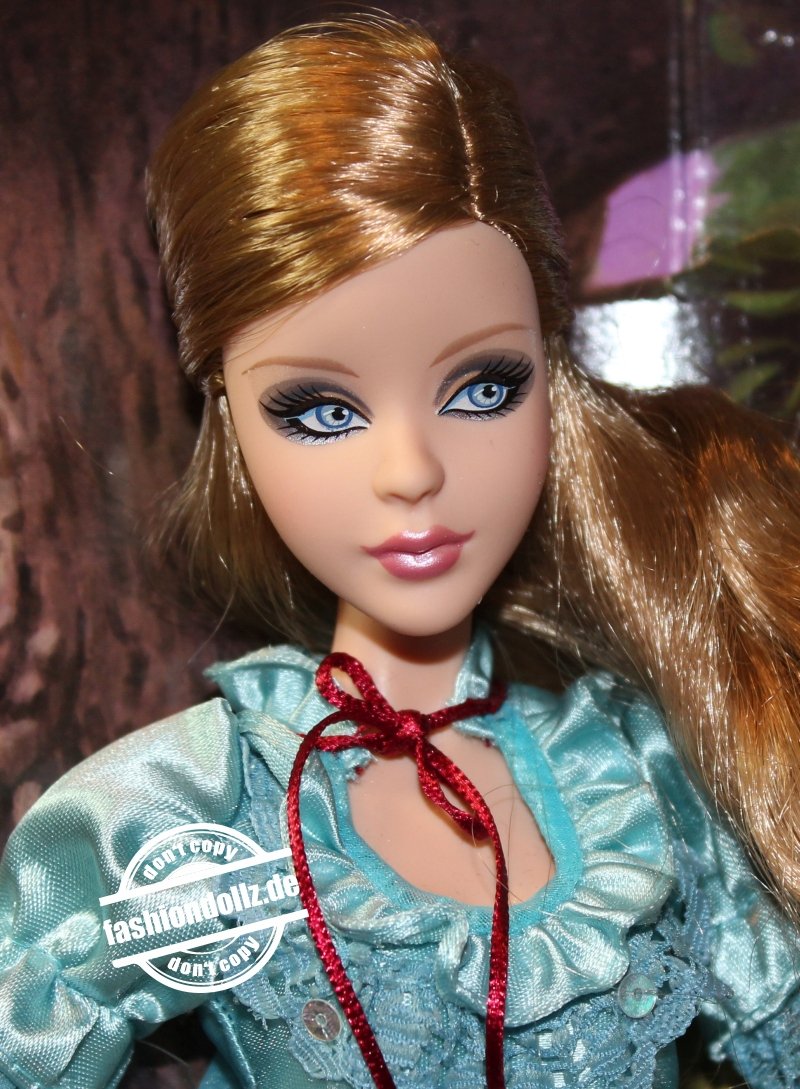 ALICE IN WONDERLAND Barbie Doll SILVER LABEL L5849 2007