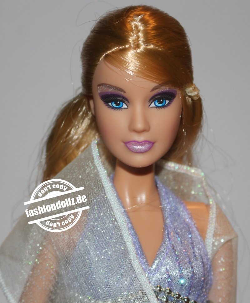 2008 Fashion Fever Barbie M6575