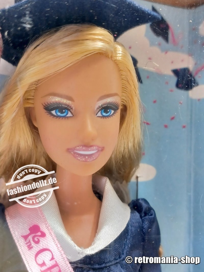 2008 Graduation Day Barbie - Class of 2008 #M3482