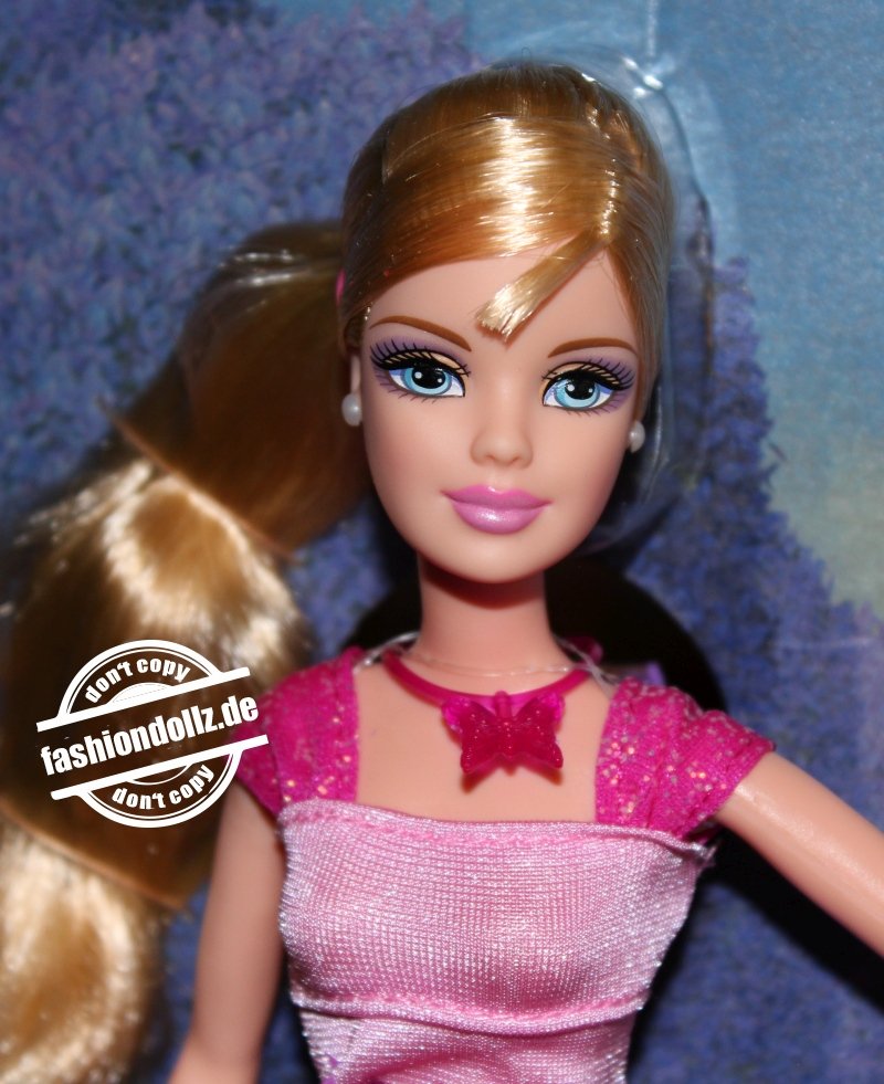 2009 Barbie presents Thumbelina Elfinchen # P6314