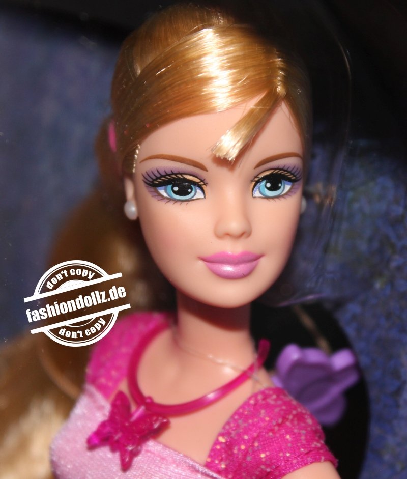 2009 Barbie presents Thumbelina Elfinchen # P6314