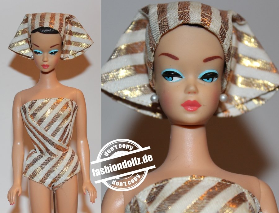 2010 Barbie and Her Wig Wardrobe - Fashion Queen Repro Barbie R9524