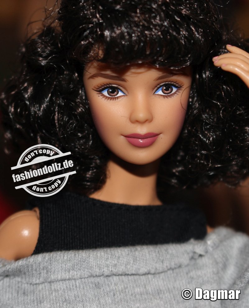 2010 Flashdance - Alex Owen Barbie Doll    #T2150